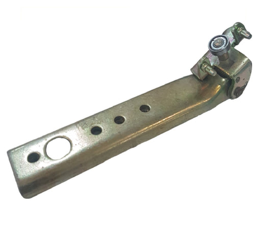 HIACE MIDDLE S/D BRACKET